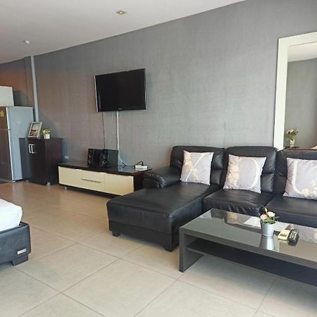 View Talay 6 Pattaya Beach Apartment By Honey Eksteriør billede