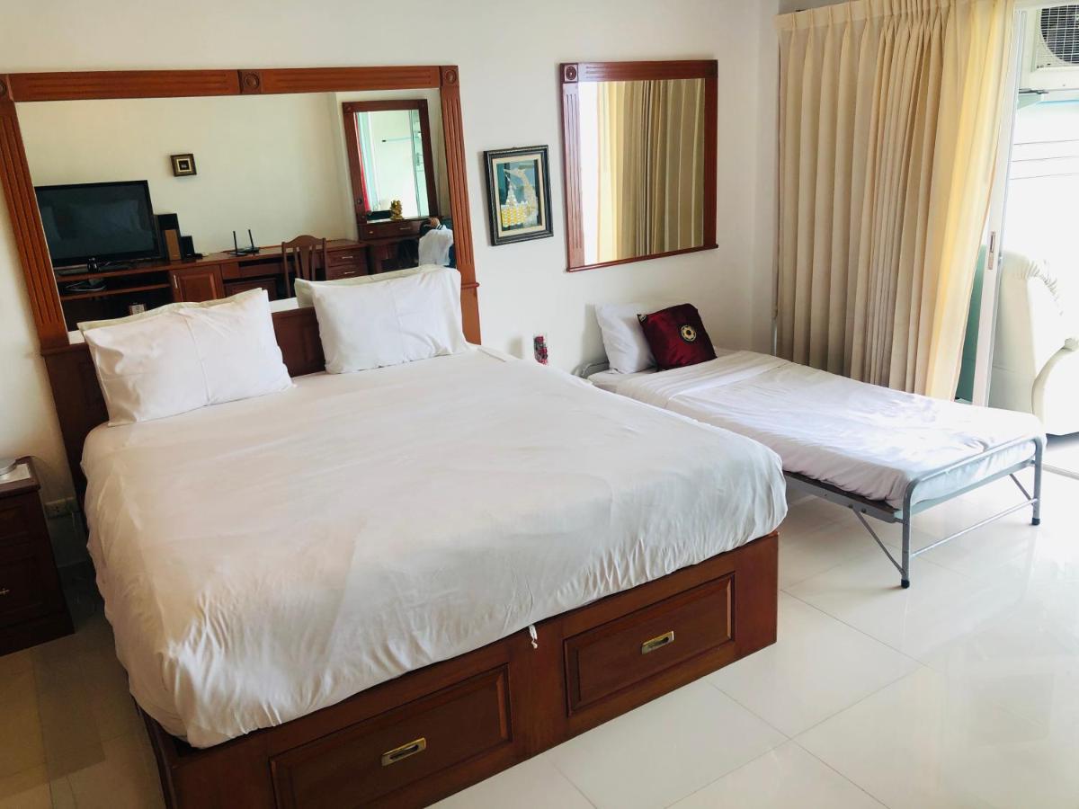 View Talay 6 Pattaya Beach Apartment By Honey Eksteriør billede