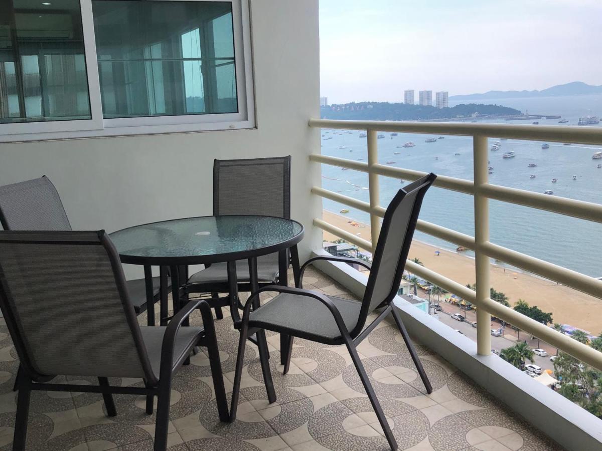 View Talay 6 Pattaya Beach Apartment By Honey Eksteriør billede