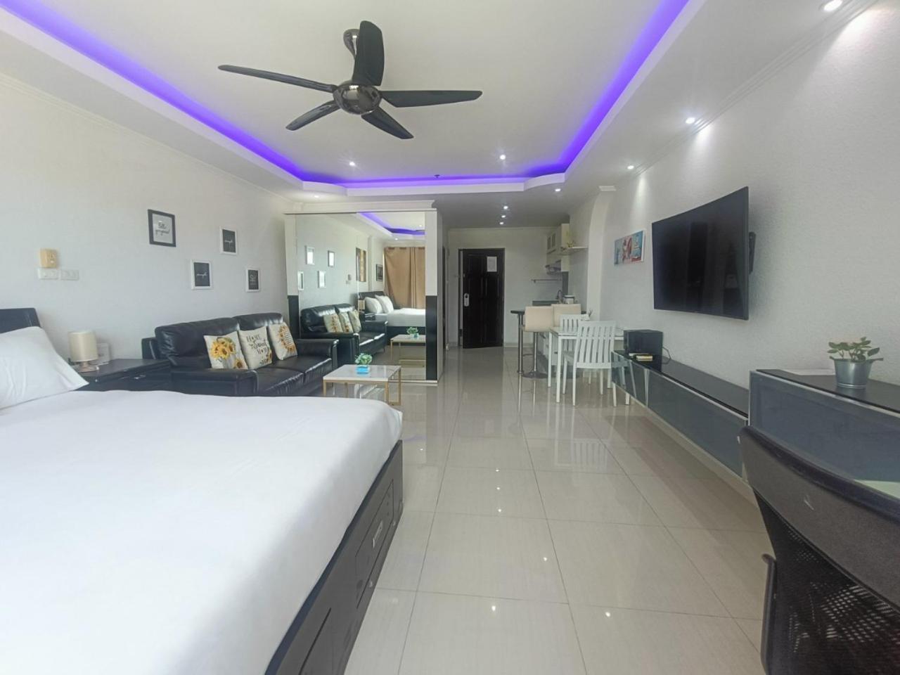 View Talay 6 Pattaya Beach Apartment By Honey Eksteriør billede