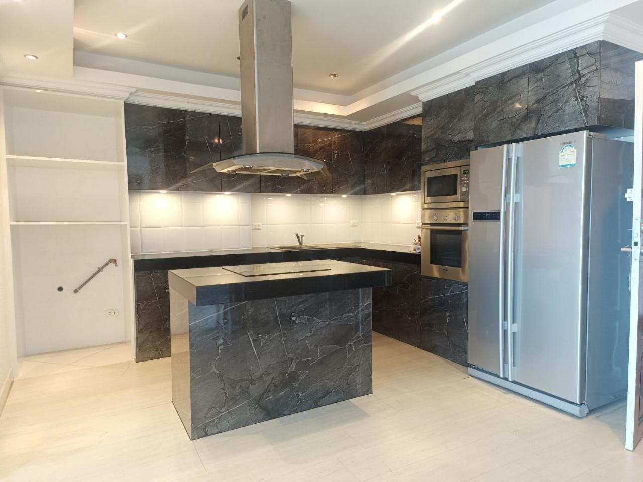 View Talay 6 Pattaya Beach Apartment By Honey Eksteriør billede